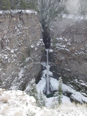 [Spahats Falls in winter]